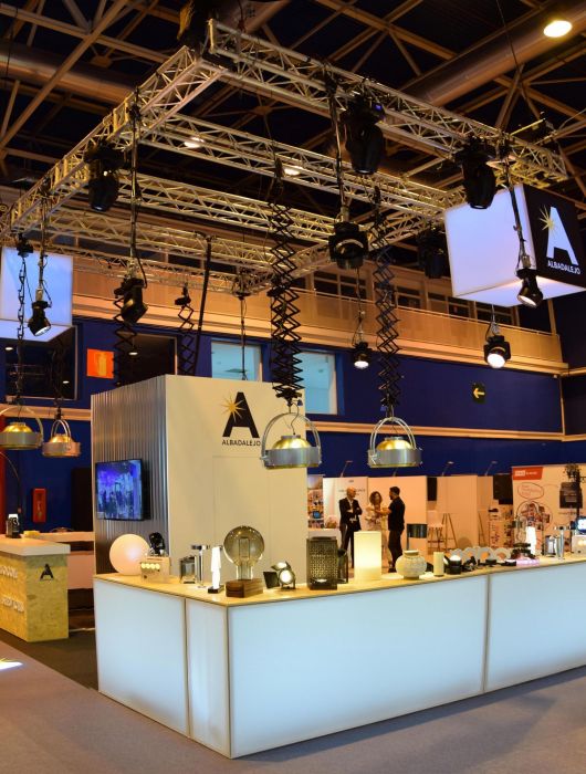 SOLUCIONES AUDIOVISUALES FERIAS Y CONGRESOS