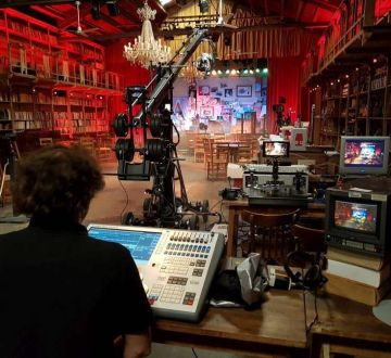 Alquiler de equipos multimedia profesionales para eventos