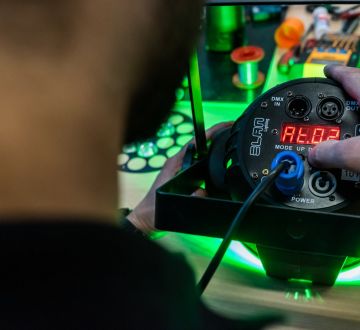 Alquiler equipos audiovisuales