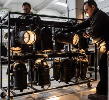 Alquiler equipos iluminacion para eventos